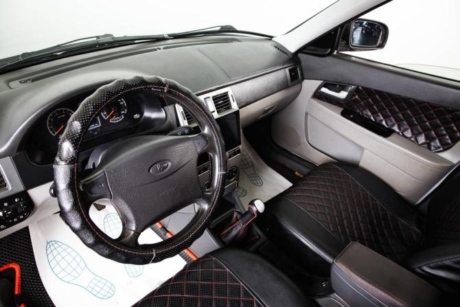Lada (ВАЗ) Priora I с пробегом 2010 года, цена 339 000 рублей, 220000 км, седан, Автокод Объявления
