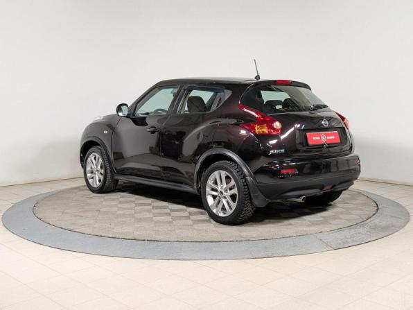 Nissan Juke I с пробегом 2013 года, цена 656 900 рублей, 300000 км, внедорожник, Автокод Объявления
