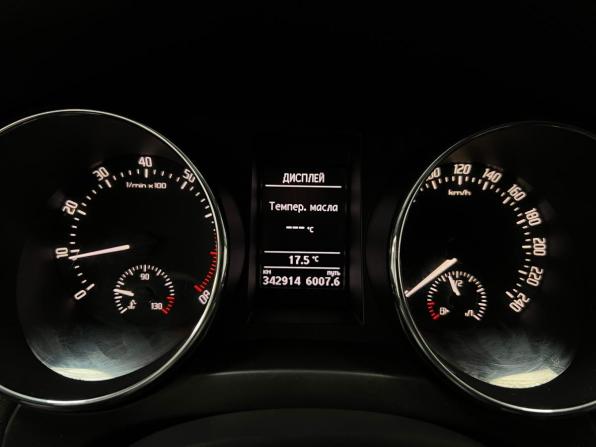 Skoda Yeti I Рестайлинг с пробегом 2017 года, цена 930 000 рублей, 343000 км, внедорожник, Автокод Объявления