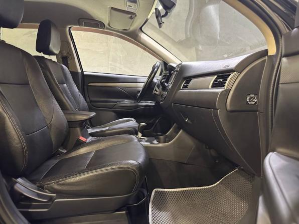 Mitsubishi Outlander III с пробегом 2012 года, цена 1 477 000 рублей, 180058 км, внедорожник, Автокод Объявления