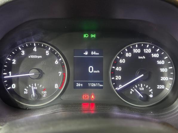 Hyundai Solaris II с пробегом 2018 года, цена 1 300 000 рублей, 112610 км, седан, Автокод Объявления