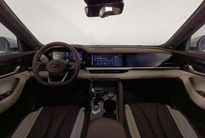 Geely Monjaro I с пробегом 2023 года, цена 2 890 000 рублей, 33382 км, внедорожник, Автокод Объявления