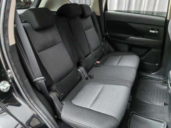Mitsubishi Outlander III Рестайлинг 3 с пробегом 2018 года, цена 1 877 000 рублей, 108758 км, внедорожник, Автокод Объявления