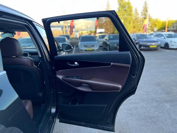 Kia Sorento III Prime Рестайлинг с пробегом 2018 года, цена 2 800 000 рублей, 147500 км, внедорожник, Автокод Объявления