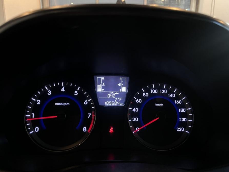 Hyundai Solaris I Рестайлинг Чебоксары  - изображение 11
