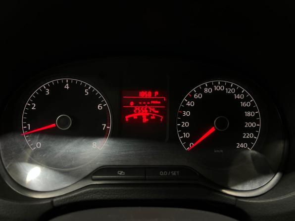 Volkswagen Polo V с пробегом 2011 года, цена 650 000 рублей, 255000 км, седан, Автокод Объявления