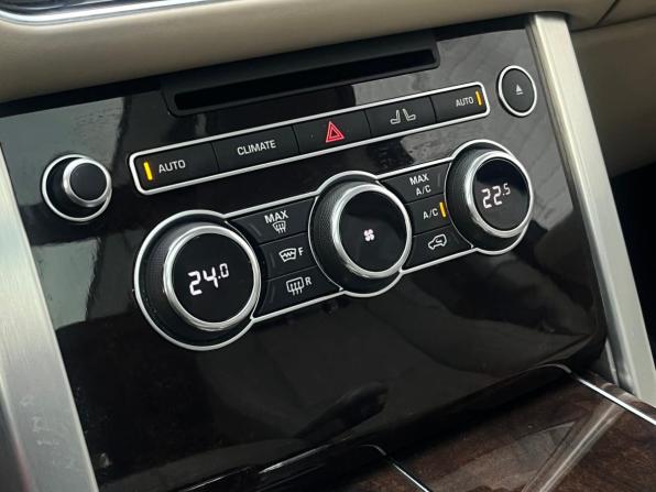 Land Rover Range Rover IV с пробегом 2013 года, цена 3 099 000 рублей, 168085 км, внедорожник, Автокод Объявления