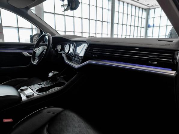 Volkswagen Touareg III с пробегом 2020 года, цена 4 150 000 рублей, 170001 км, внедорожник, Автокод Объявления