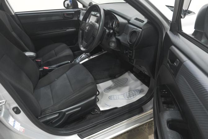 Toyota Corolla XI (E160 E170 E180) с пробегом 2013 года, цена 1 269 000 рублей, 75000 км, универсал, Автокод Объявления