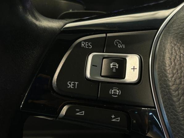 Volkswagen Tiguan II с пробегом 2019 года, цена 2 723 000 рублей, 133048 км, внедорожник, Автокод Объявления