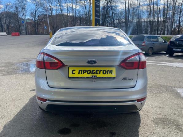 Ford Fiesta Mk6 Рестайлинг с пробегом 2016 года, цена 599 000 рублей, 176791 км, седан, Автокод Объявления