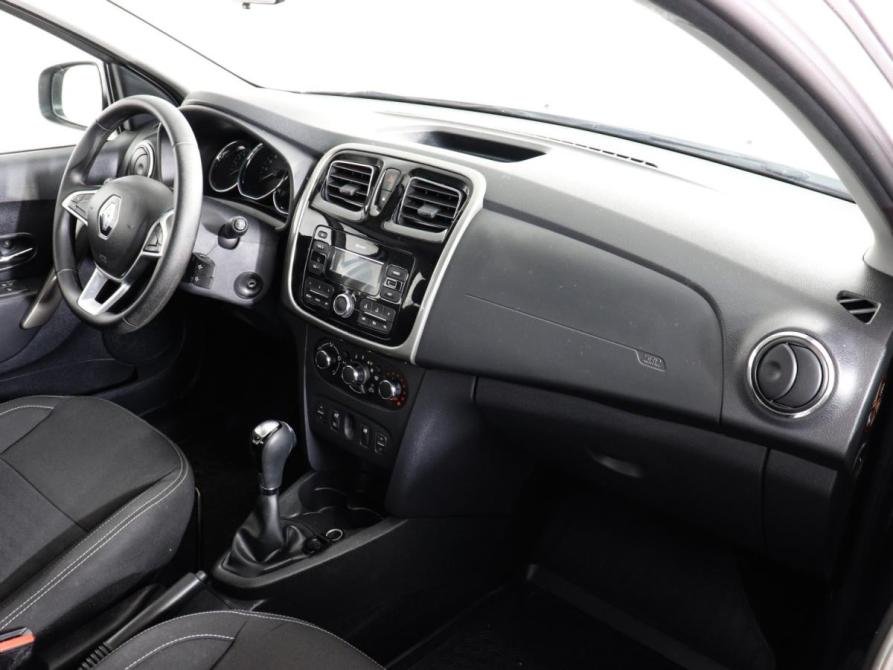 Renault Logan II Рестайлинг Химки  - изображение 11