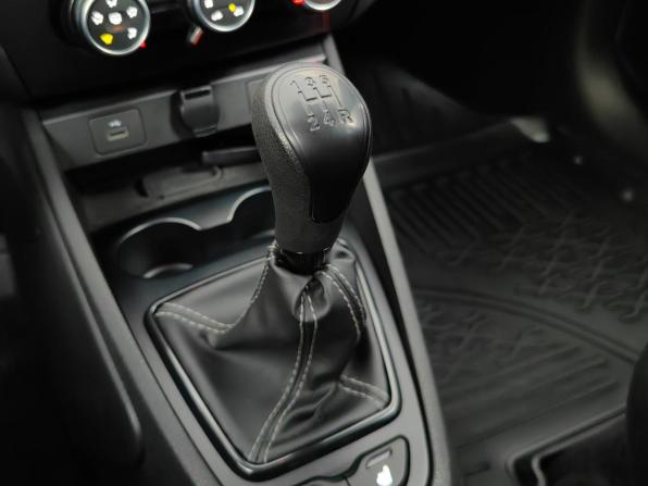 Lada (ВАЗ) Vesta I Рестайлинг (NG) с пробегом 2023 года, цена 1 111 000 рублей, 56998 км, седан, Автокод Объявления