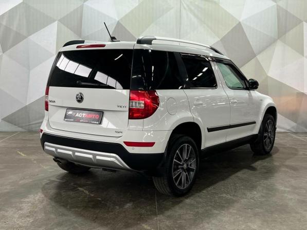 Skoda Yeti I Рестайлинг с пробегом 2017 года, цена 1 790 000 рублей, 74530 км, внедорожник, Автокод Объявления