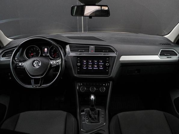 Volkswagen Tiguan II с пробегом 2019 года, цена 2 370 000 рублей, 78867 км, внедорожник, Автокод Объявления