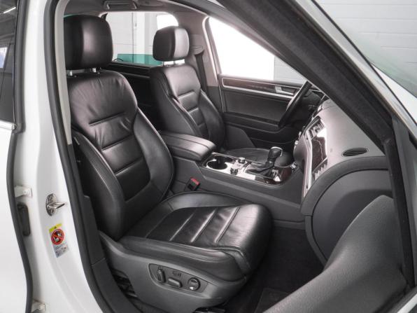 Volkswagen Touareg II с пробегом 2013 года, цена 2 969 000 рублей, 155813 км, внедорожник, Автокод Объявления