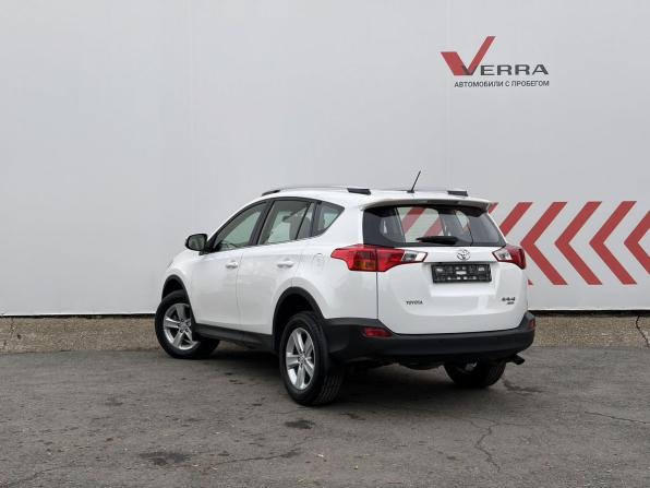 Toyota RAV4 IV (XA40) с пробегом 2014 года, цена 2 350 000 рублей, 89094 км, внедорожник, Автокод Объявления
