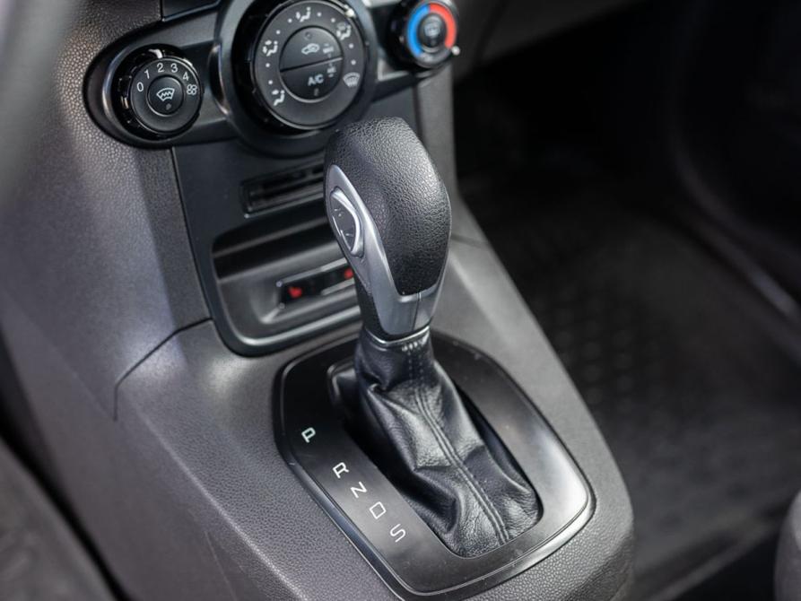 Ford Fiesta Mk6 Рестайлинг Новосибирск  - изображение 15