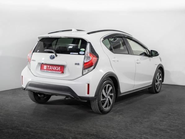Toyota Aqua I Рестайлинг 2 с пробегом 2017 года, цена 1 329 500 рублей, 75357 км, хэтчбек, Автокод Объявления
