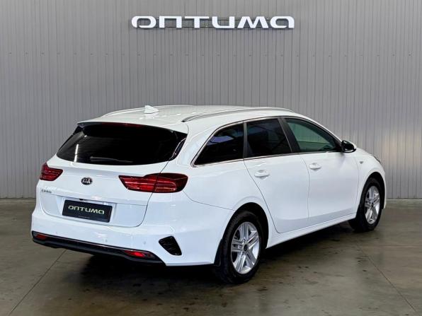 Kia Ceed III с пробегом 2021 года, цена 1 877 000 рублей, 82116 км, универсал, Автокод Объявления