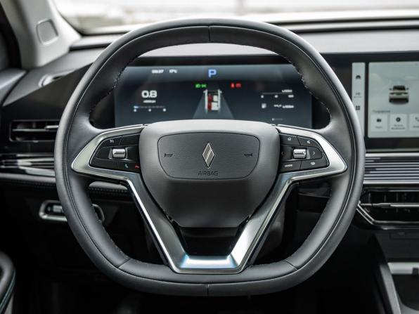 Livan S6 Pro с пробегом 2023 года, цена 1 698 000 рублей, 5852 км, седан, Автокод Объявления