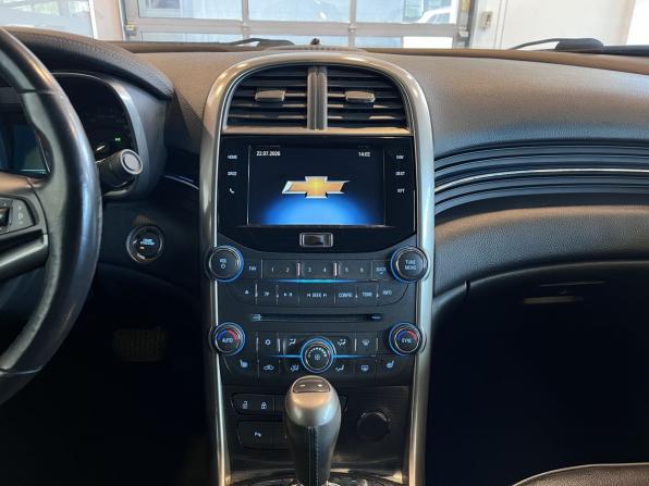 Chevrolet Malibu VIII с пробегом 2012 года, цена 1 200 000 рублей, 124312 км, седан, Автокод Объявления