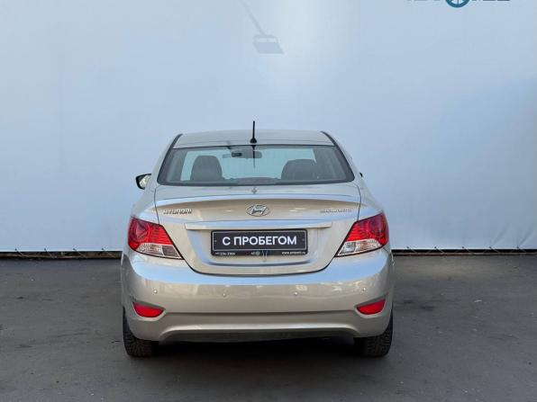 Hyundai Solaris I с пробегом 2013 года, цена 950 000 рублей, 106650 км, седан, Автокод Объявления