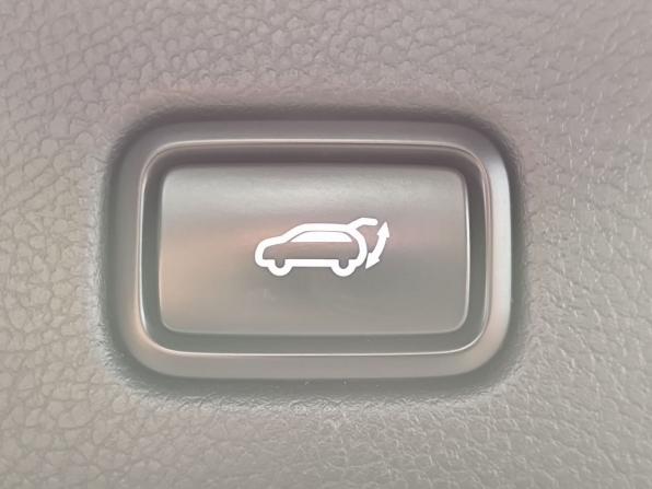 Kia Mohave I Рестайлинг 2 с пробегом 2022 года, цена 4 342 000 рублей, 147810 км, внедорожник, Автокод Объявления