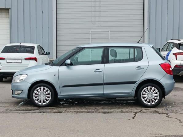 Skoda Fabia II Рестайлинг с пробегом 2010 года, цена 480 000 рублей, 159400 км, хэтчбек, Автокод Объявления