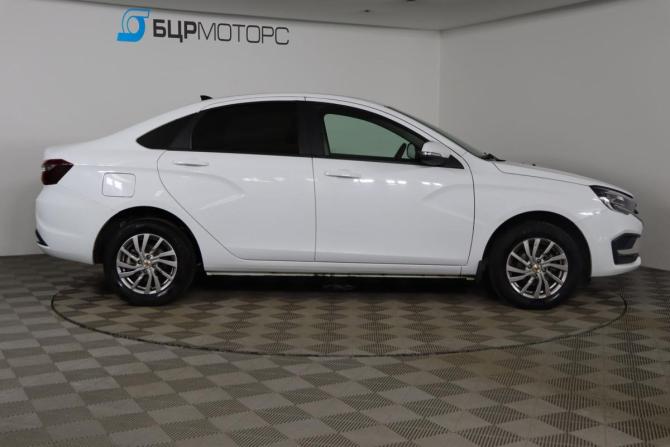 Lada (ВАЗ) Vesta I Рестайлинг (NG) с пробегом 2023 года, цена 1 249 990 рублей, 49652 км, седан, Автокод Объявления