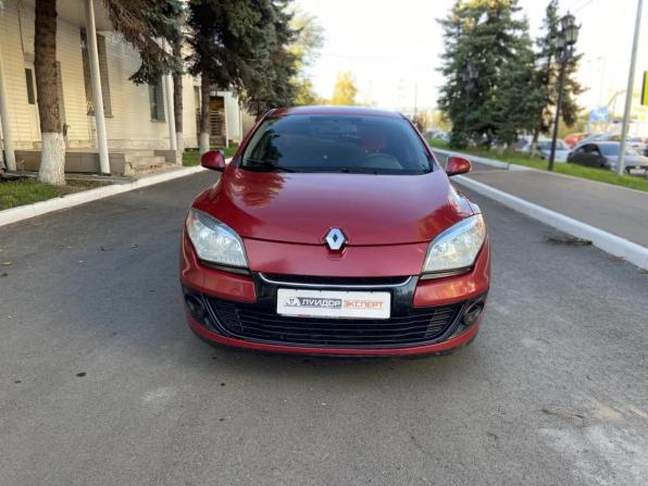 Renault Megane III с пробегом 2012 года, цена 549 000 рублей, 242361 км, хэтчбек, Автокод Объявления