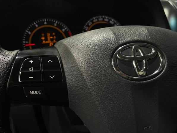 Toyota Corolla X (E140 E150) Рестайлинг с пробегом 2013 года, цена 1 079 000 рублей, 176806 км, седан, Автокод Объявления