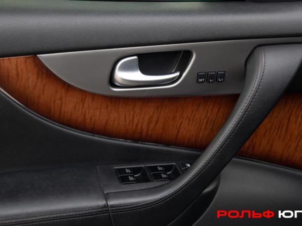 Infiniti FX II (S51) Рестайлинг с пробегом 2013 года, цена 1 798 000 рублей, 220962 км, внедорожник, Автокод Объявления