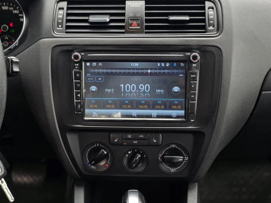 Volkswagen Jetta VI Рестайлинг Санкт-Петербург  - изображение 12