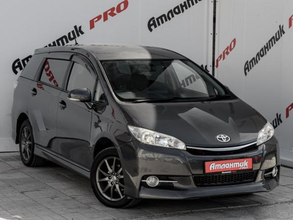 Toyota Wish II Рестайлинг с пробегом 2016 года, цена 1 645 000 рублей, 177003 км, минивэн, Автокод Объявления