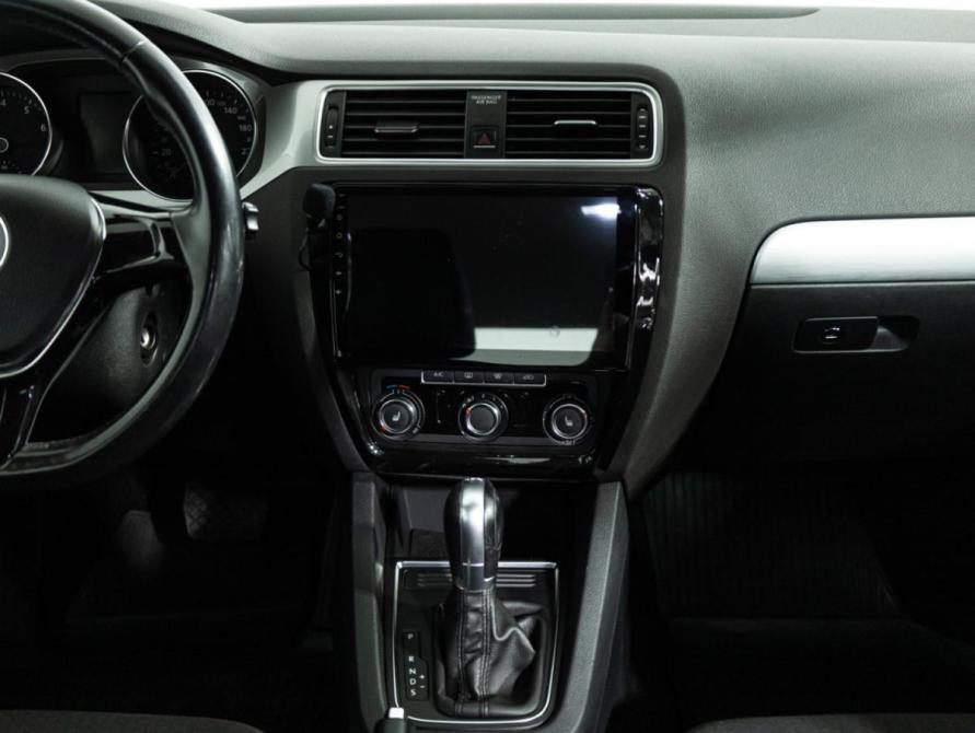 Volkswagen Jetta VI Рестайлинг Санкт-Петербург  - изображение 14