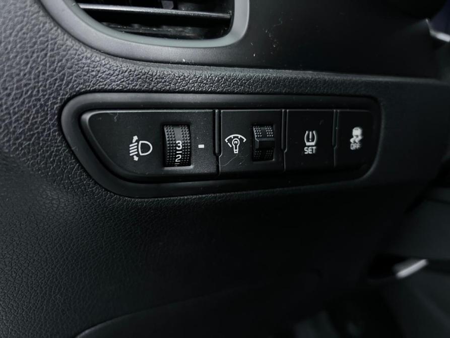 Kia Rio IV Ростов-на-Дону  - изображение 15