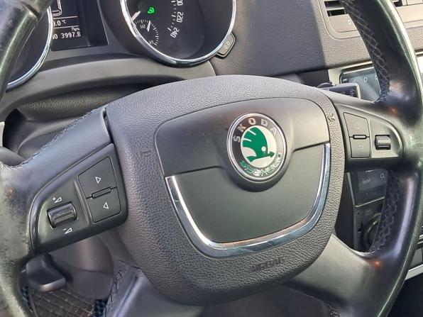 Skoda Yeti I с пробегом 2013 года, цена 850 000 рублей, 232139 км, внедорожник, Автокод Объявления