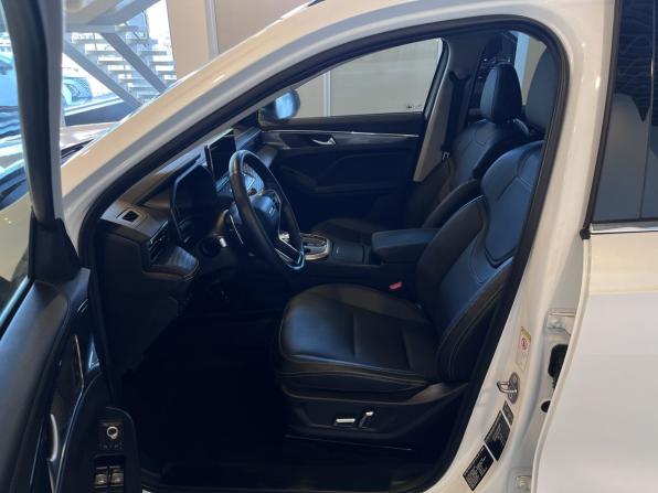 Haval Jolion I Рестайлинг с пробегом 2024 года, цена 2 292 000 рублей, 45606 км, внедорожник, Автокод Объявления