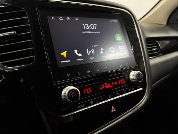 Mitsubishi Outlander III Рестайлинг 3 с пробегом 2021 года, цена 1 970 000 рублей, 207598 км, внедорожник, Автокод Объявления
