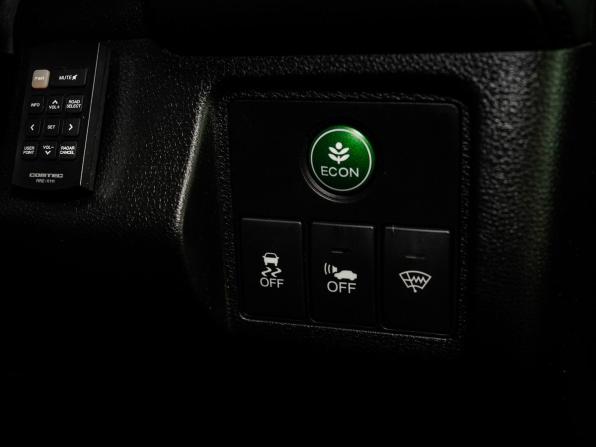 Honda Vezel I с пробегом 2014 года, цена 1 310 000 рублей, 189425 км, внедорожник, Автокод Объявления
