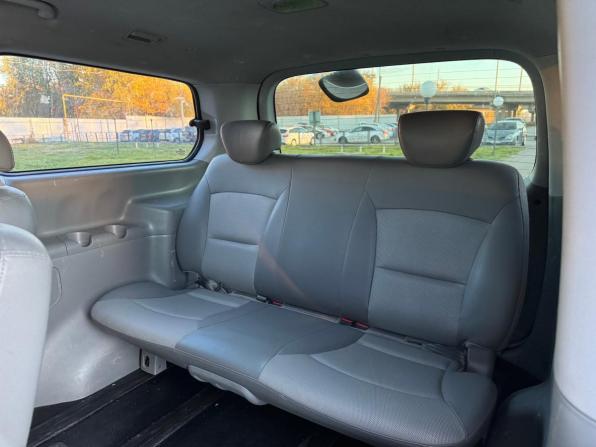 Hyundai Grand Starex I с пробегом 2010 года, цена 1 290 000 рублей, 193222 км, минивэн, Автокод Объявления
