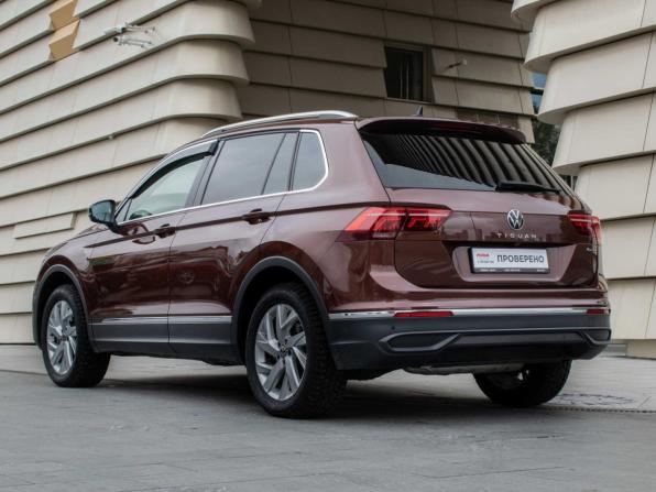 Volkswagen Tiguan II Рестайлинг с пробегом 2021 года, цена 2 850 000 рублей, 93000 км, внедорожник, Автокод Объявления