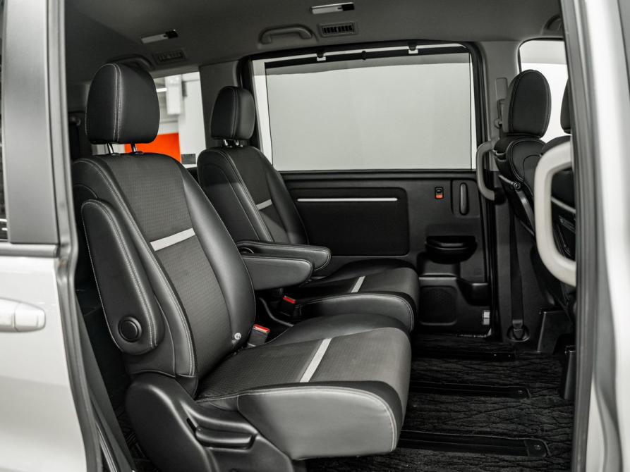 Honda Stepwgn V Рестайлинг Красноярск  - изображение 8