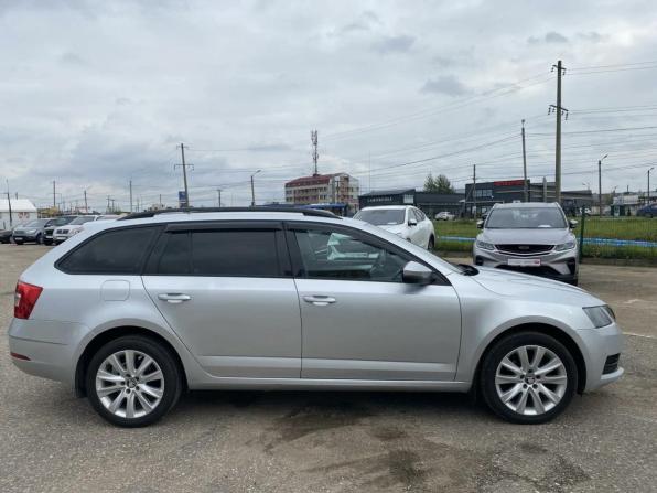 Skoda Octavia III (A7) Рестайлинг с пробегом 2018 года, цена 1 290 000 рублей, 197044 км, универсал, Автокод Объявления