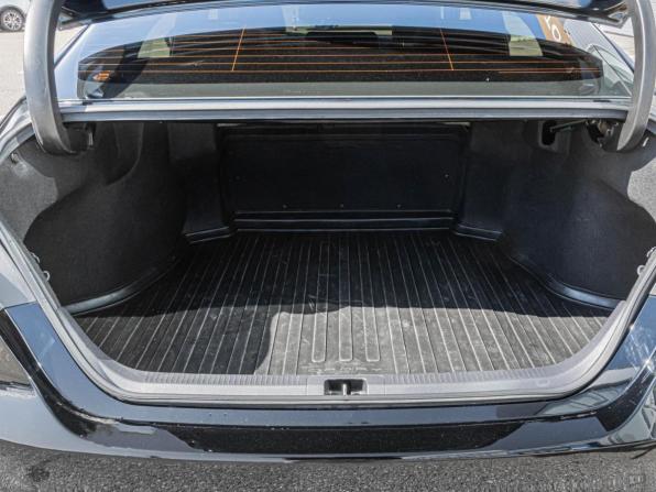Toyota Camry VIII (XV70) с пробегом 2019 года, цена 3 370 000 рублей, 92045 км, седан, Автокод Объявления
