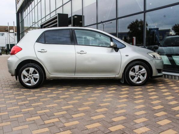 Toyota Auris I с пробегом 2008 года, цена 597 000 рублей, 196000 км, хэтчбек, Автокод Объявления
