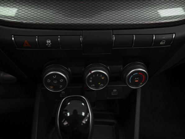 Lada (ВАЗ) Vesta I Рестайлинг (NG) с пробегом 2024 года, цена 1 364 000 рублей, 27139 км, седан, Автокод Объявления