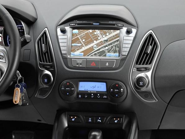 Hyundai ix35 I Рестайлинг с пробегом 2015 года, цена 999 000 рублей, 119885 км, внедорожник, Автокод Объявления