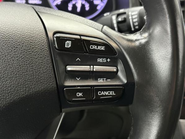 Hyundai Elantra VI (AD) Рестайлинг с пробегом 2020 года, цена 1 680 000 рублей, 72166 км, седан, Автокод Объявления